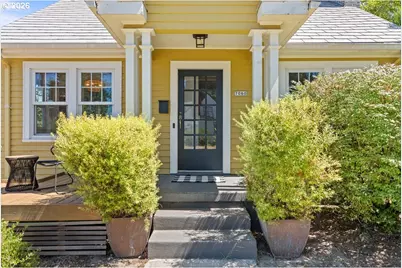 7060 N Kerby Ave, Portland, OR 97217 - Photo 3
