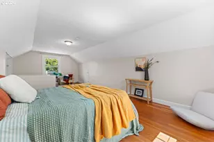 7060 N Kerby Ave, Portland, OR 97217 - Photo 29