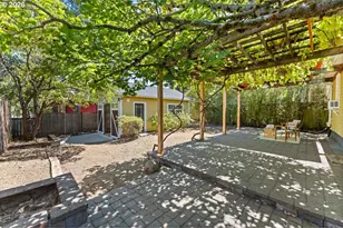 7060 N Kerby Ave, Portland, OR 97217 - Photo 39