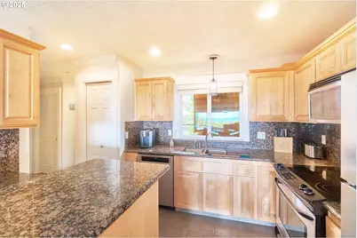 2815 Willows Rd, Seaview, WA 98644 - Photo 5