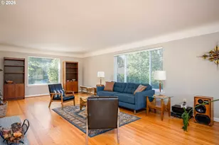 8020 SW Ruby Terrace, Portland, OR 97219 - Photo 7