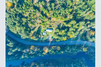 15779 Highway 42, Myrtle Point, OR 97458 - Photo 33