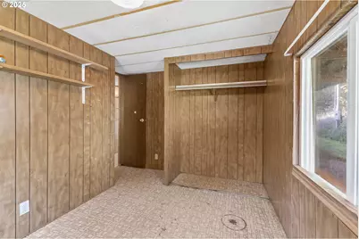 15779 Highway 42, Myrtle Point, OR 97458 - Photo 15