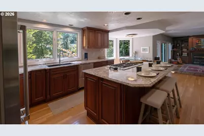 1876 Palisades Lake Ct, Lake Oswego, OR 97034 - Photo 9
