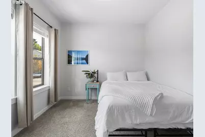 10933 SW Annand Hill Ct, Portland, OR 97224 - Photo 15