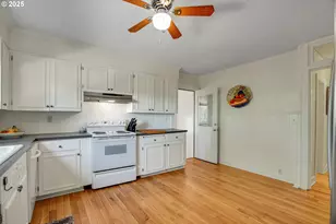 7230 SW 189th Ave, Beaverton, OR 97007 - Photo 13