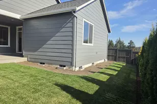 4613 S Arwana Ln, Ridgefield, WA 98642 - Photo 15