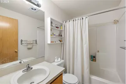 607 SE 5th St, Battle Ground, WA 98604 - Photo 27