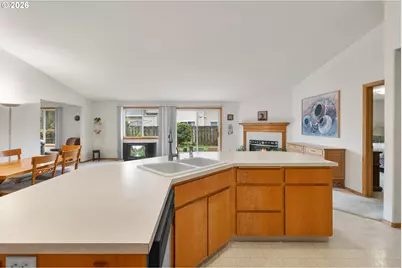 607 SE 5th St, Battle Ground, WA 98604 - Photo 13