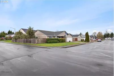 607 SE 5th St, Battle Ground, WA 98604 - Photo 1