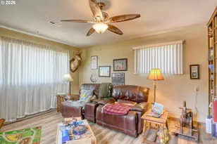 709 S Mill St, Milton-Freewater, OR 97862 - Photo 15