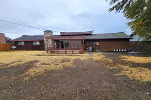 830 E Pine Ave, Hermiston, OR 97838 - Photo 7