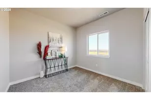 305 Rosalynn Dr, Stanfield, OR 97875 - Photo 13