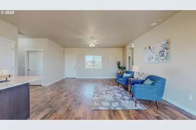 305 Rosalynn Dr, Stanfield, OR 97875 - Photo 9