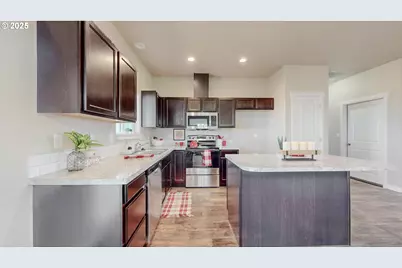 305 Rosalynn Dr, Stanfield, OR 97875 - Photo 7