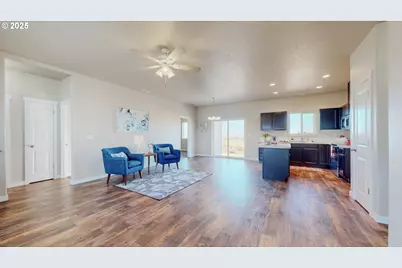 305 Rosalynn Dr, Stanfield, OR 97875 - Photo 5