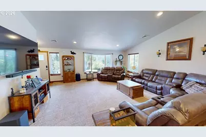 28241 Hunter Creek Hts, Gold Beach, OR 97444 - Photo 9