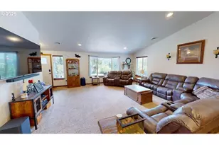 28241 Hunter Creek Heights, Gold Beach, OR 97444 - Photo 9