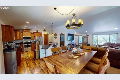 28241 Hunter Creek Hts, Gold Beach, OR 97444 - Photo 11