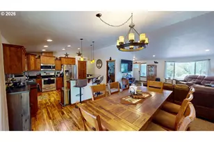 28241 Hunter Creek Heights, Gold Beach, OR 97444 - Photo 11