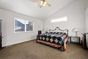 1635 Fairview Pl, Cottage Grove, OR 97424 - Photo 15