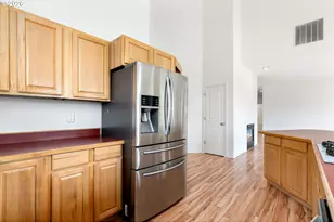606 Ridgeview Ct, Hood River, OR 97031 - Photo 9