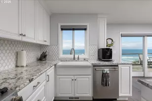 2151 NW Inlet Ave, Lincoln City, OR 97367 - Photo 11