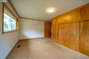 628 13th St, Lyons, OR 97358 - Photo 15