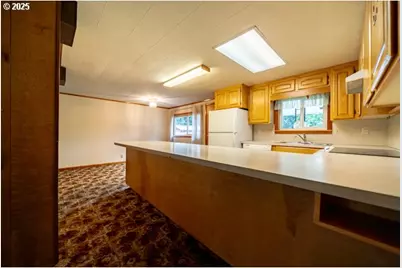 628 13th St, Lyons, OR 97358 - Photo 11