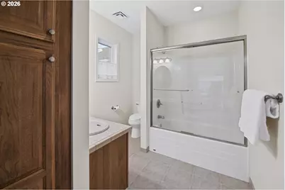 230 Roundhouse Rd, Astoria, OR 97103 - Photo 33