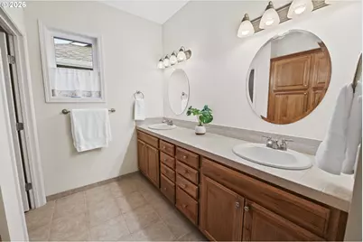 230 Roundhouse Rd, Astoria, OR 97103 - Photo 23