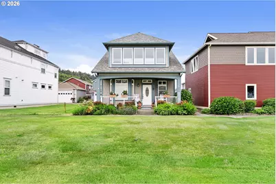 230 Roundhouse Rd, Astoria, OR 97103 - Photo 1