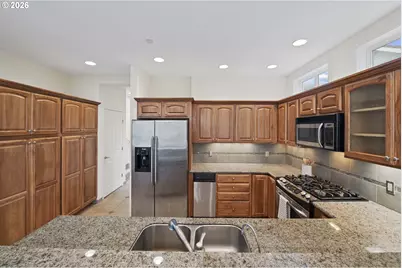 230 Roundhouse Rd, Astoria, OR 97103 - Photo 15