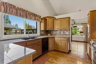 18690 SW Alderwood Dr, Beaverton, OR 97003 - Photo 15