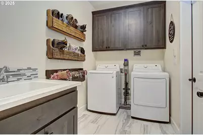 2421 NE 1st Ave, Battle Ground, WA 98604 - Photo 21