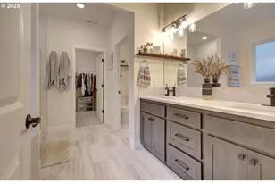 2421 NE 1st Ave, Battle Ground, WA 98604 - Photo 23