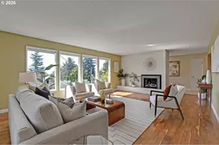 7021 SW Canyon Ln, Portland, OR 97225 - Photo 5