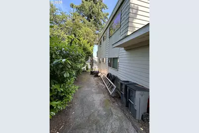3812 E 14th St, Vancouver, WA 98661 - Photo 13