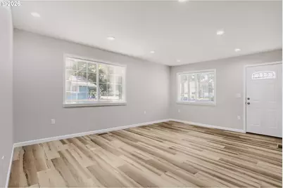 4918 SE 128th Ave, Portland, OR 97236 - Photo 3