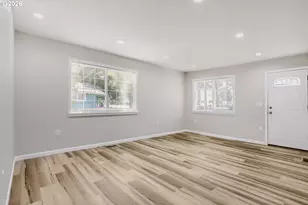4918 SE 128th Ave, Portland, OR 97236 - Photo 3
