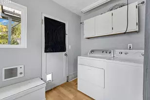 2260 Orr Ln, Eugene, OR 97405 - Photo 27