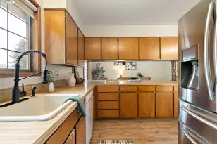 15045 NE Rose Pkwy, Portland, OR 97230 - Photo 15