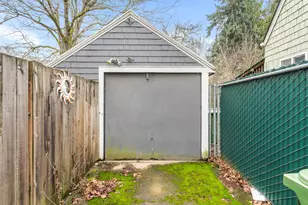 1564 Center St NE, Salem, OR 97301 - Photo 19