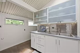 293 Roan Dr, Eugene, OR 97401 - Photo 19