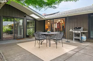 293 Roan Dr, Eugene, OR 97401 - Photo 35