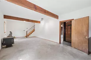33670 McKenzie View Dr, Eugene, OR 97408 - Photo 23