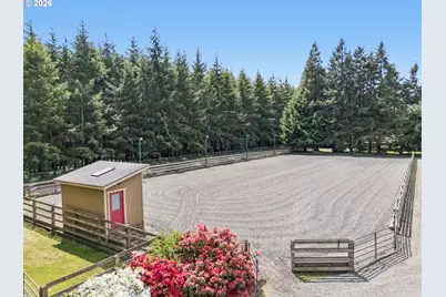 33670 McKenzie View Dr, Eugene, OR 97408 - Photo 35