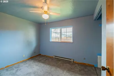 905 Ash St, Brownsville, OR 97327 - Photo 27