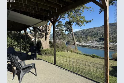 322 Del Norte Ln, Brookings, OR 97415 - Photo 31