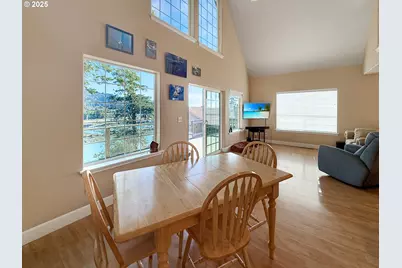 322 Del Norte Ln, Brookings, OR 97415 - Photo 13